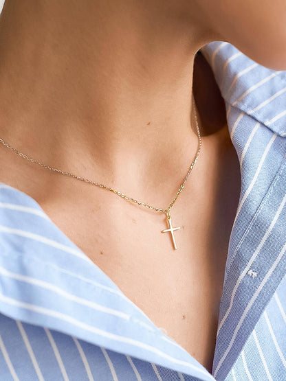 Dainty Cross Chain