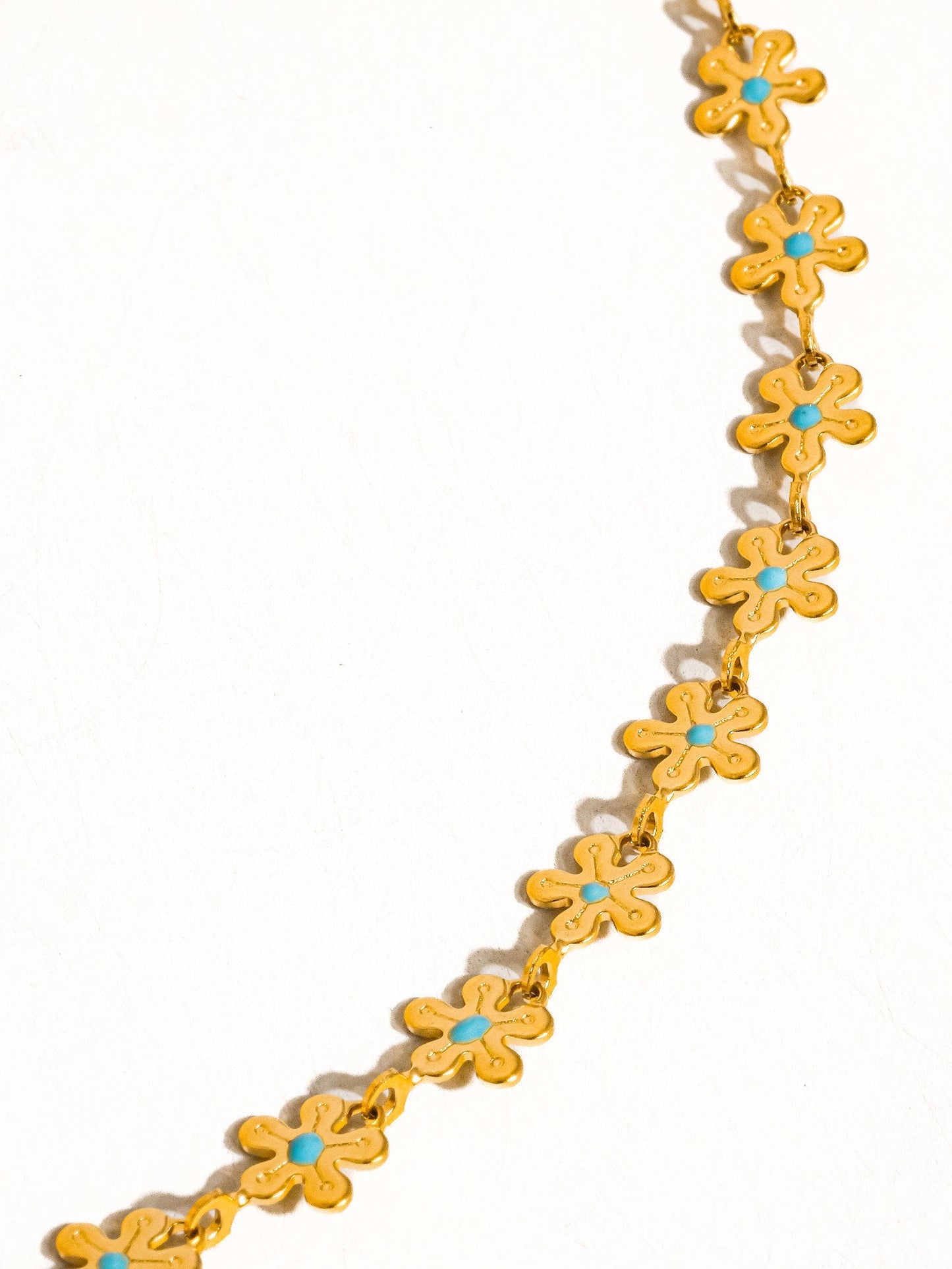 Charlotte's Daisy Necklace